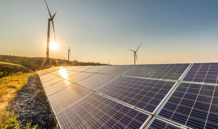 L’indipendenza energetica passa dalla transizione ecologica