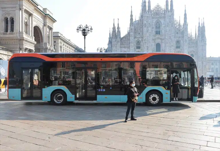 The road ahead: how to reduce emissions and energy use for Italy’s transport sector