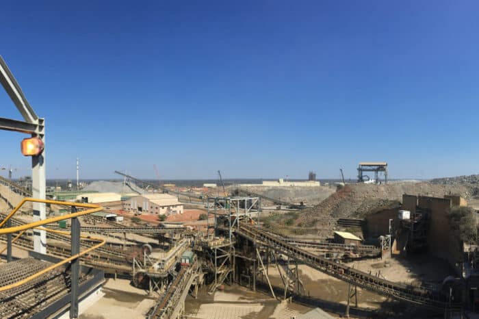 Critical Minerals to the Rescue? Zambia and Zimbabwe Implement Divergent Policies Amid Climate Upheaval