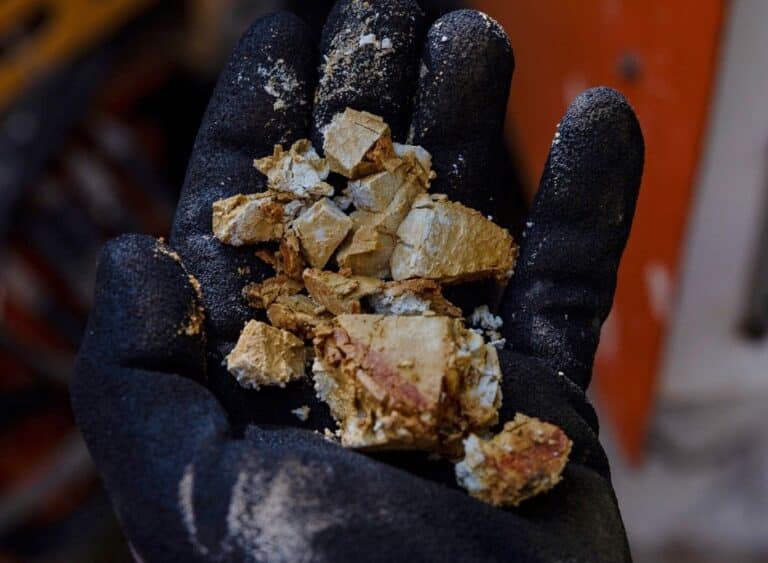 E se terras raras fossem suco de laranja?